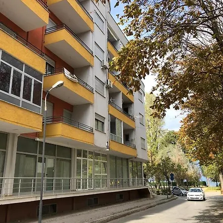 Pogradec Apartment * Pogradec